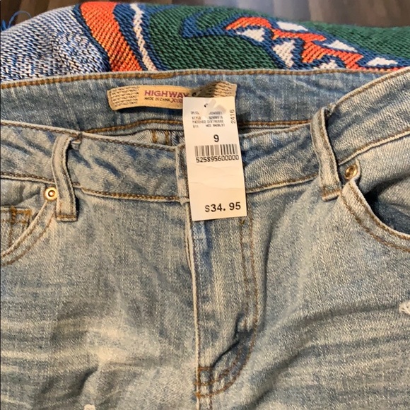 Jeans - Picture 2 of 2